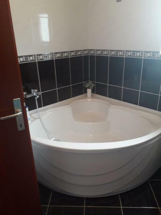 Apartman Matkovic Imotski Ngoại thất bức ảnh